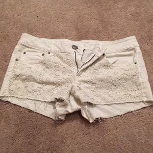 Cream American Eagle Lace Jeans 🦅